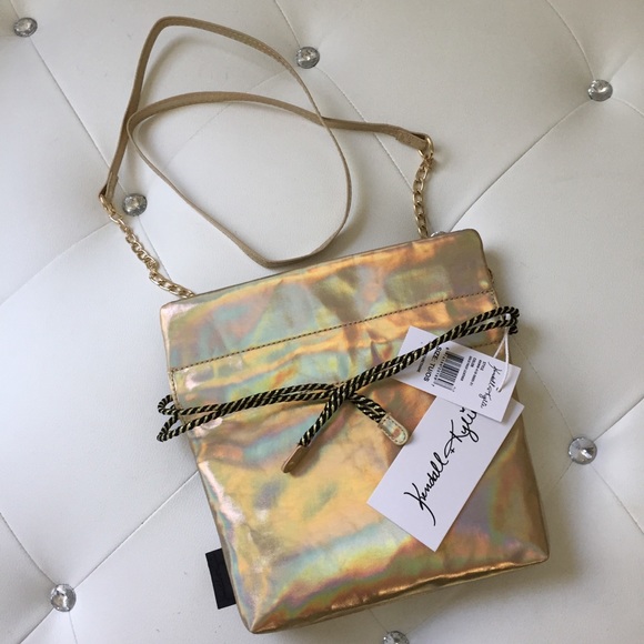 NWT Kendall & Kylie Gold Holographic Pouch Purse - Picture 2 of 8